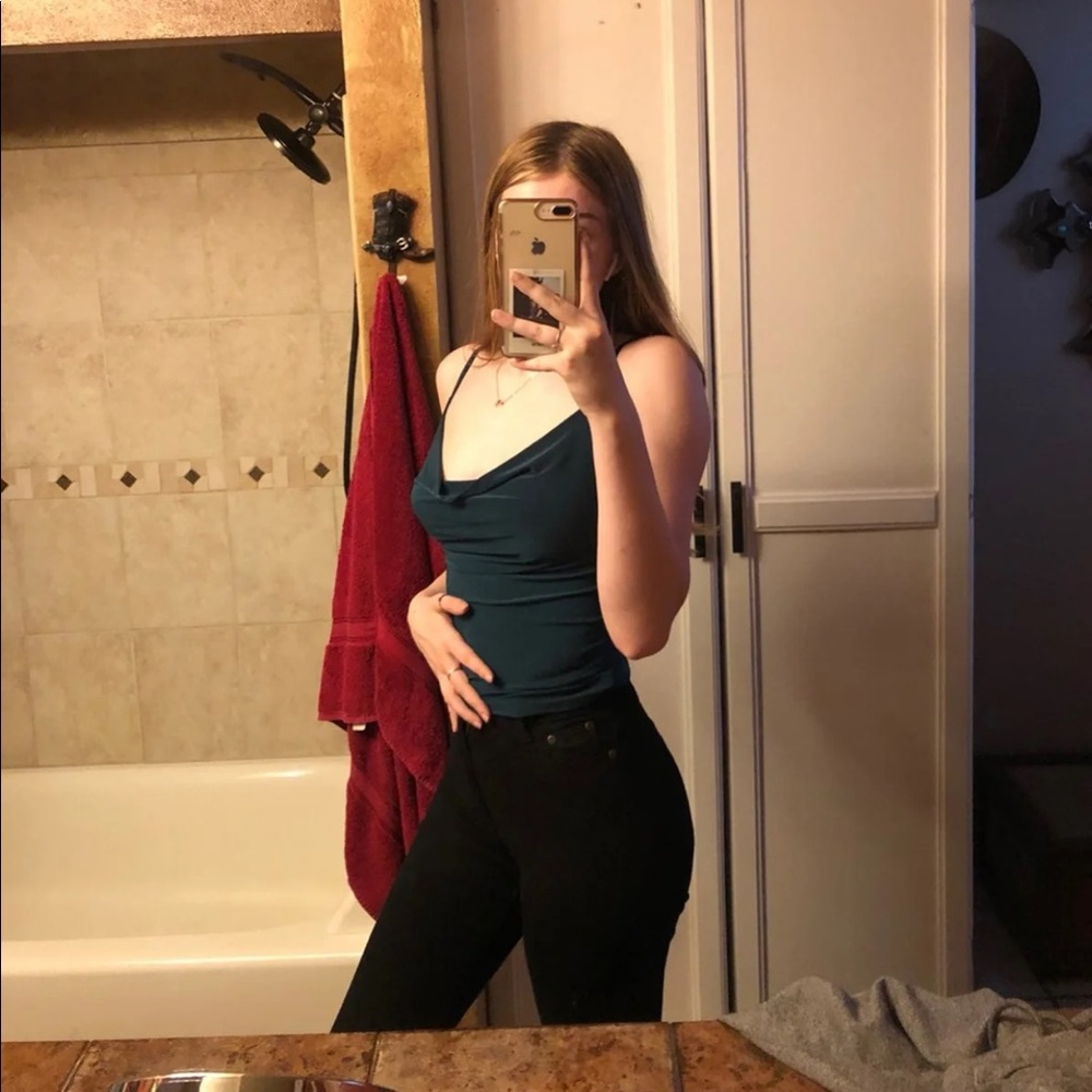 black skinny jeans